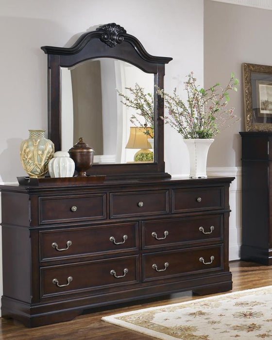 Cambridge - 7-Drawer Dresser - Cappuccino