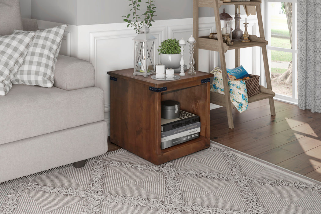 Farmhouse - End Table - Aged Whiskey