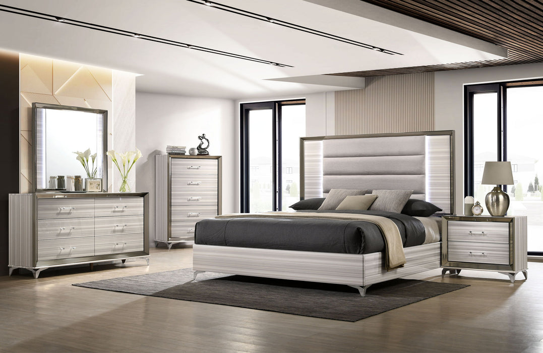 Zambrano - King Bed Group - White