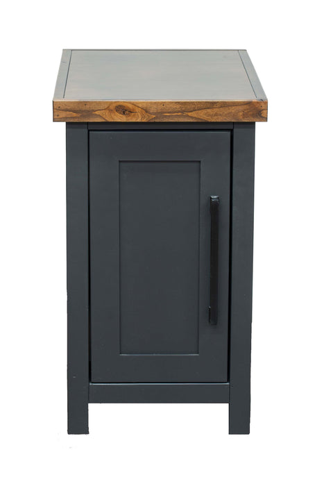 Essex - ChairsideTable - Black / Whiskey