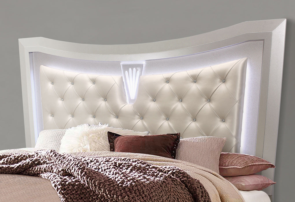 Paris - King Bed Group With LED - Champagne