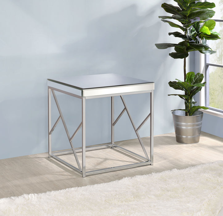 Evelyn - Mirror Top End Table - Silver